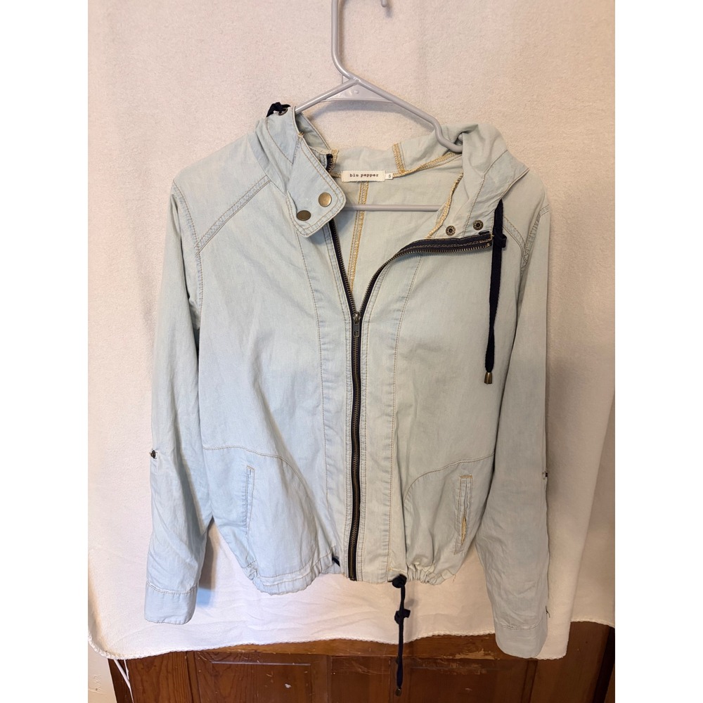 Blu Pepper Light Wash Denim Hooded Jacket Small Blue Zip Up Roll Tab Sleeve